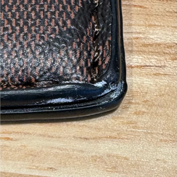 Classic Coach Signature Canvas Corner Zip Wristlet Brown/ Black - Picture 7 of 12